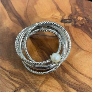 Vintage Ruby Lane Silver Circle Brooch with Pearl